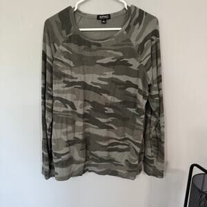 Buffalo David Bitton Long Sleeve Camo Tee Shirt Womens Size Medium Viscose Blend